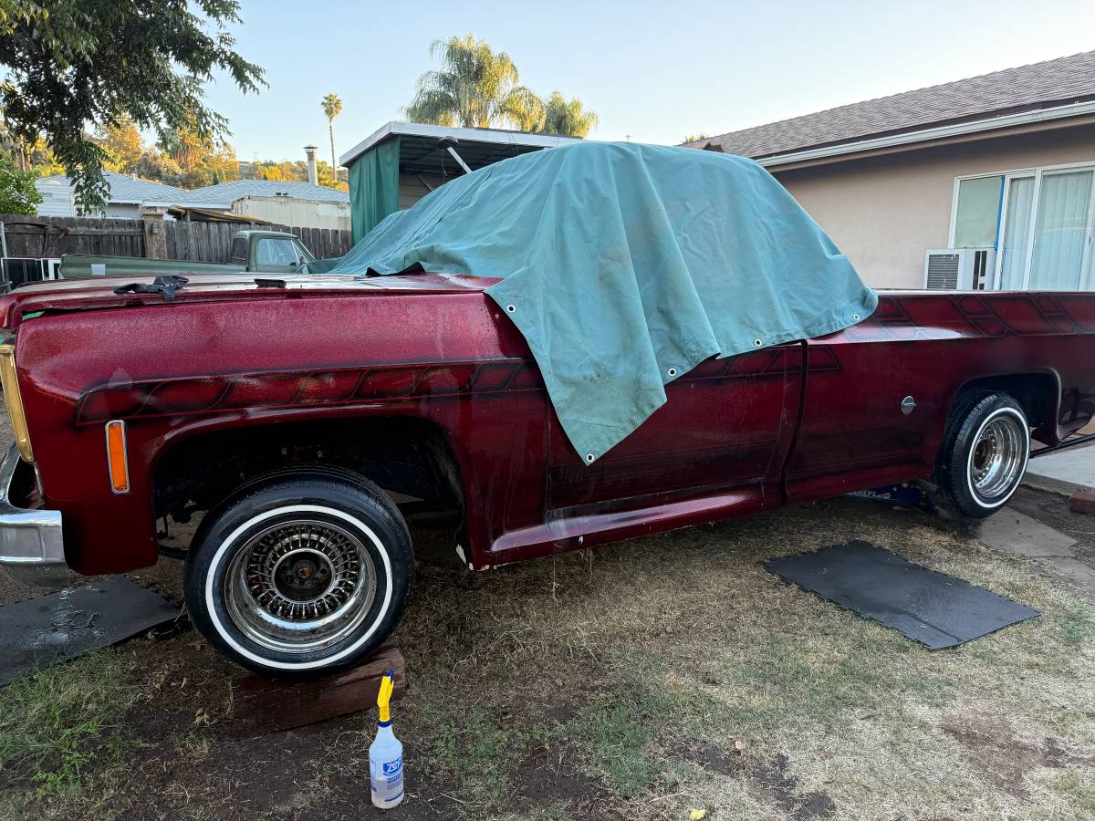 Chevygmc-1974-red-3