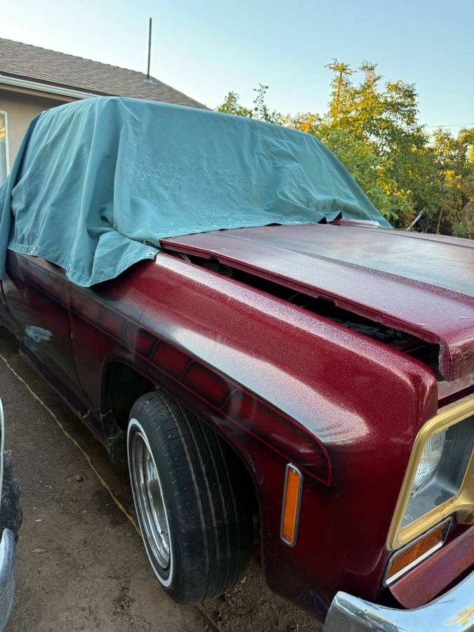 Chevygmc-1974-red-4