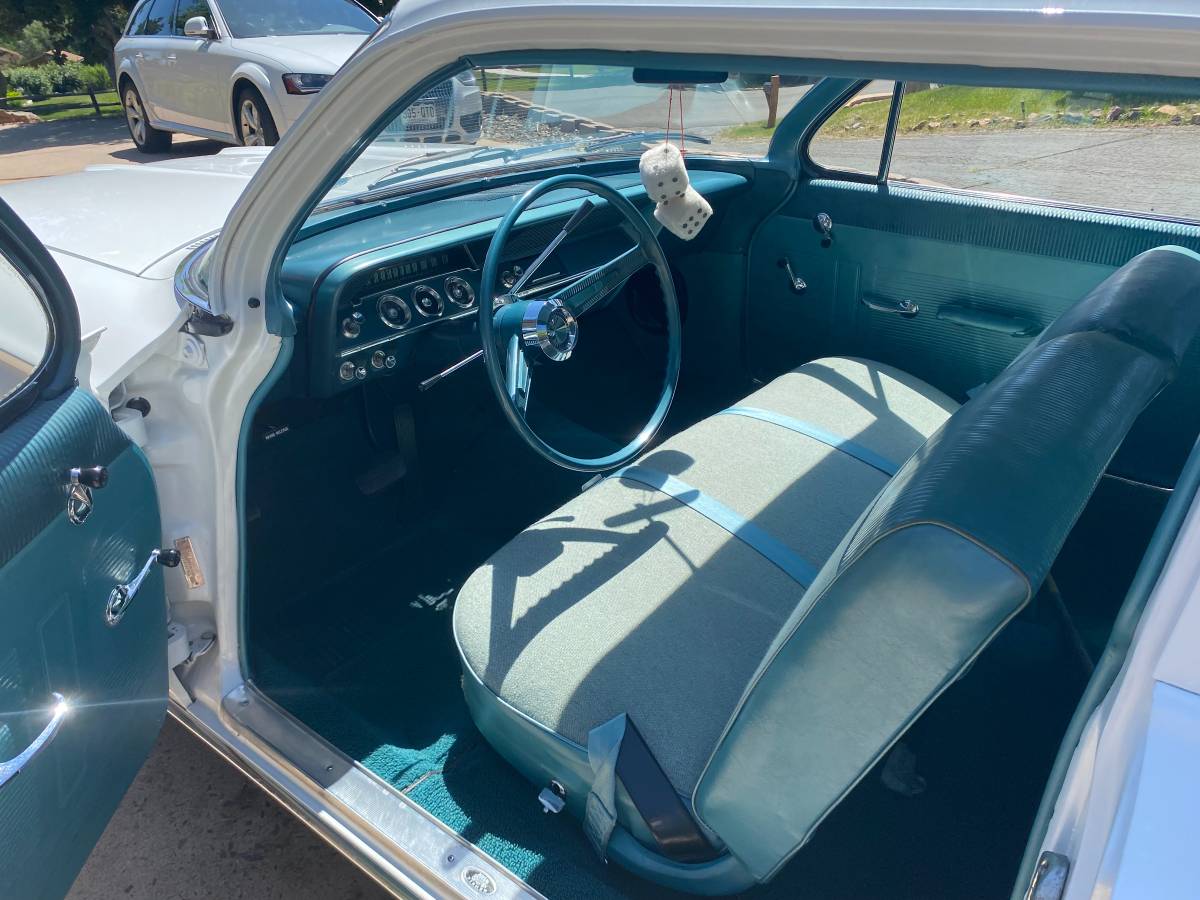 Chey-biscayne-1962-white-1