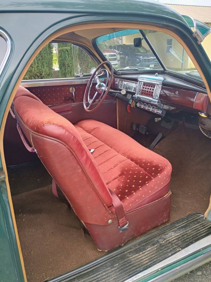 Chrysler-1947-2