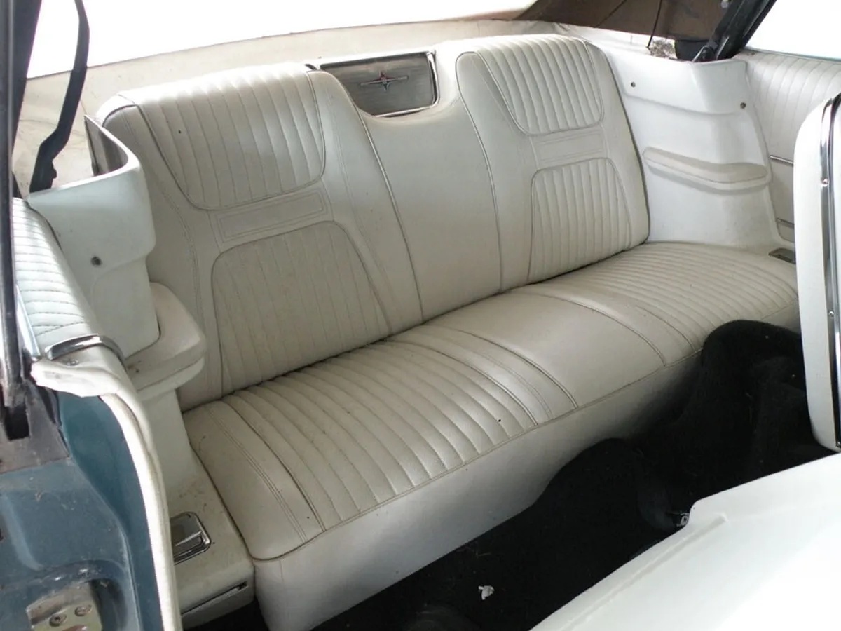 Chrysler-300-1965-Turquoise-White-3