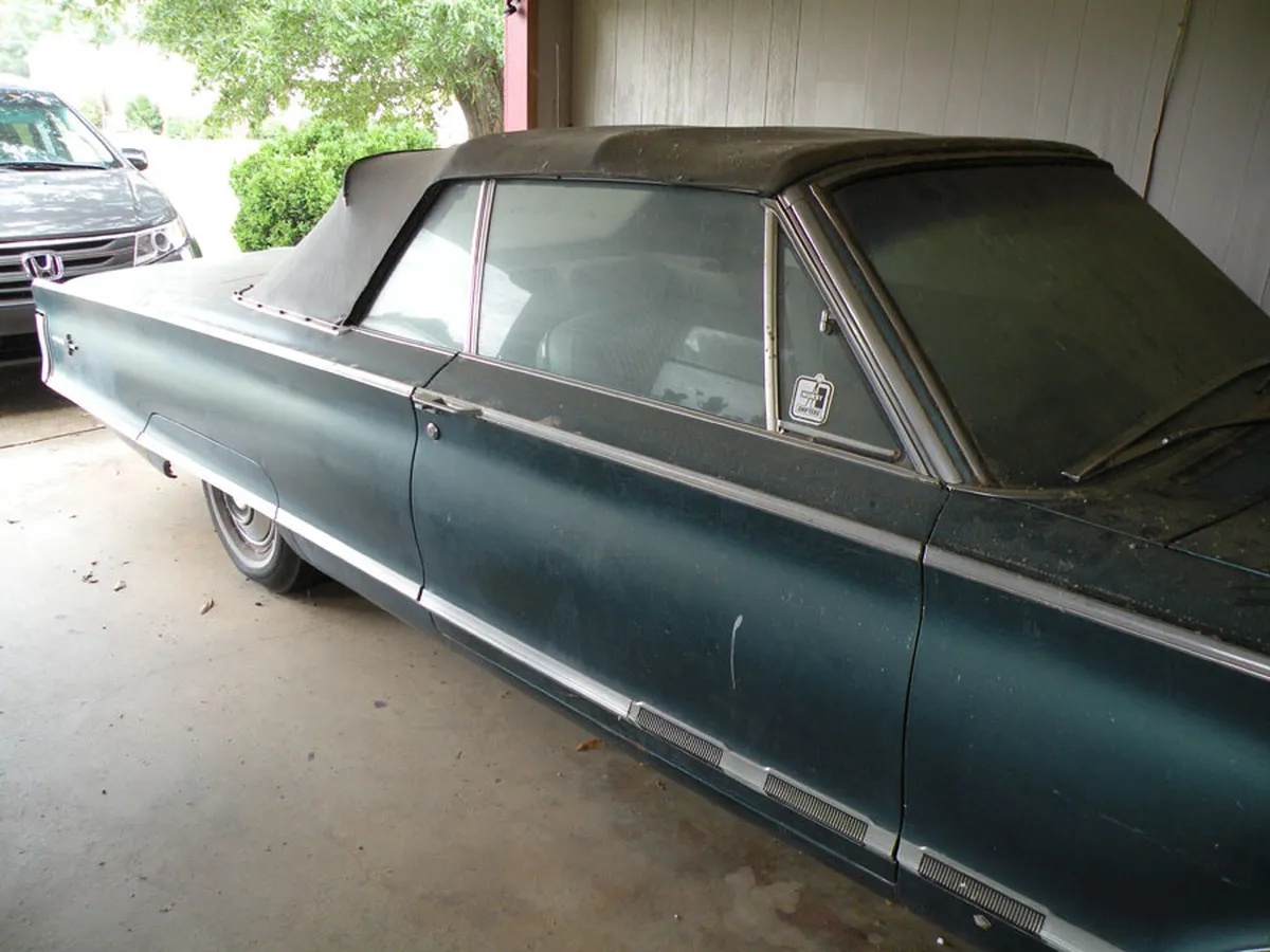 Chrysler-300-1965-Turquoise-White-4