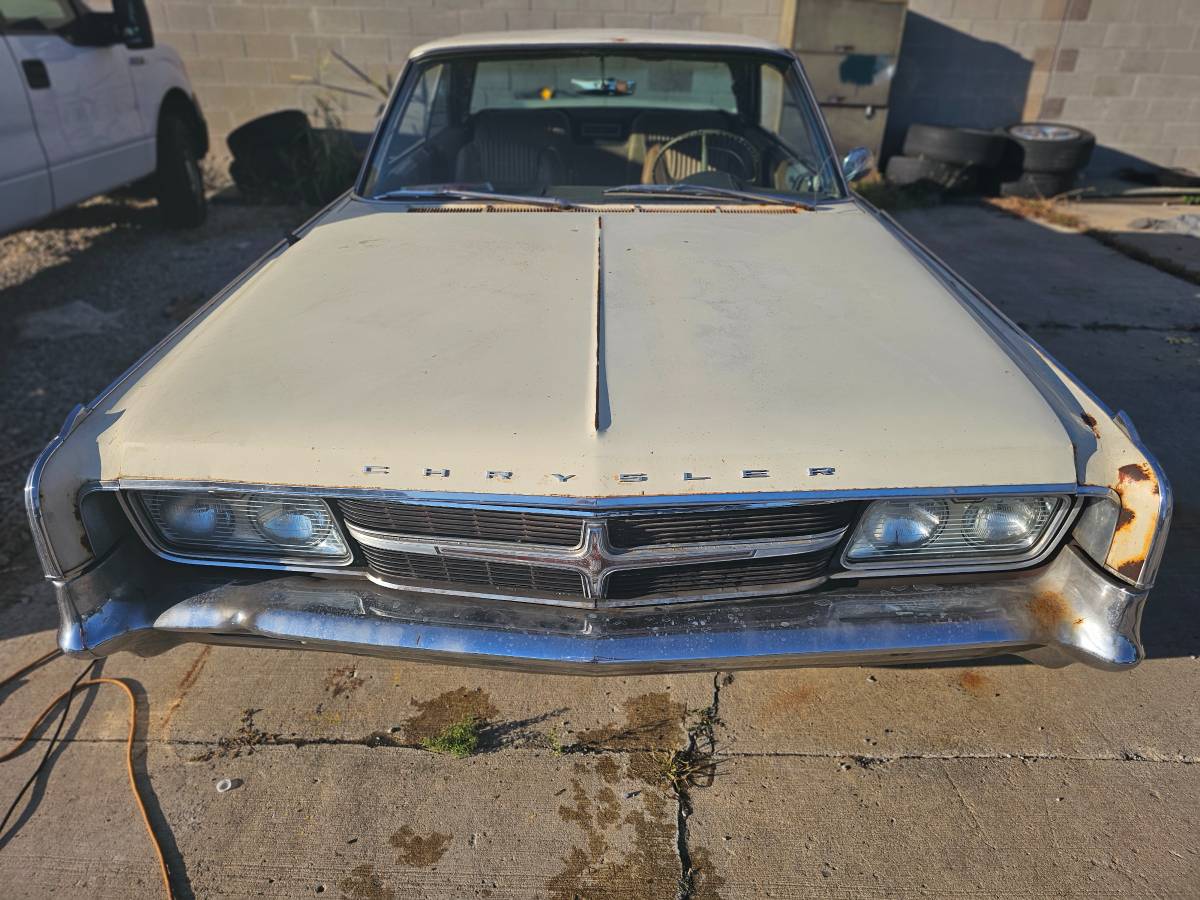 Chrysler-300-1965-white-9