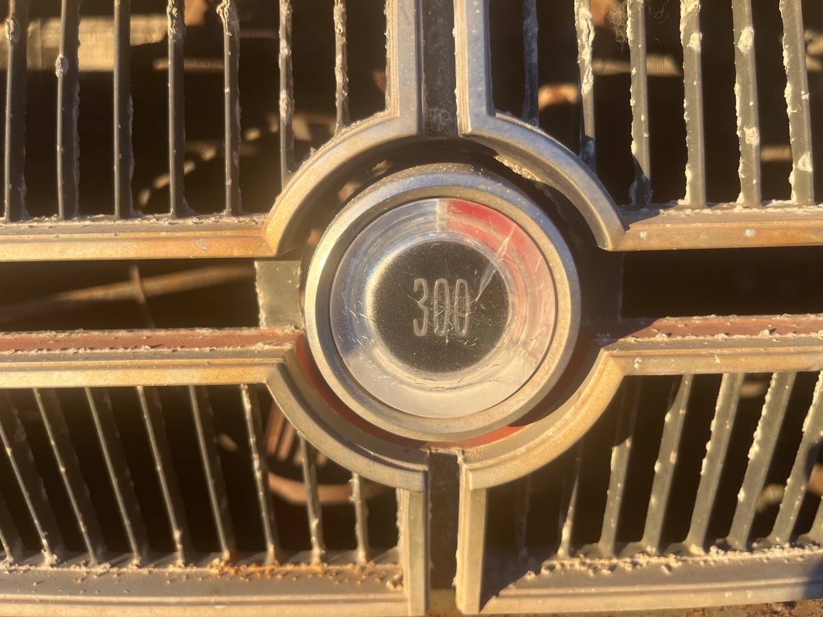 Chrysler-300-1969-black-11
