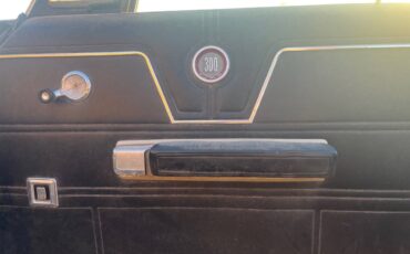 Chrysler-300-1969-black-15