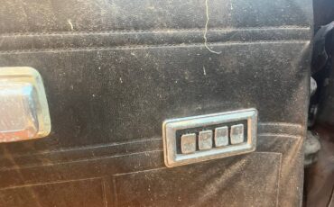 Chrysler-300-1969-black-16