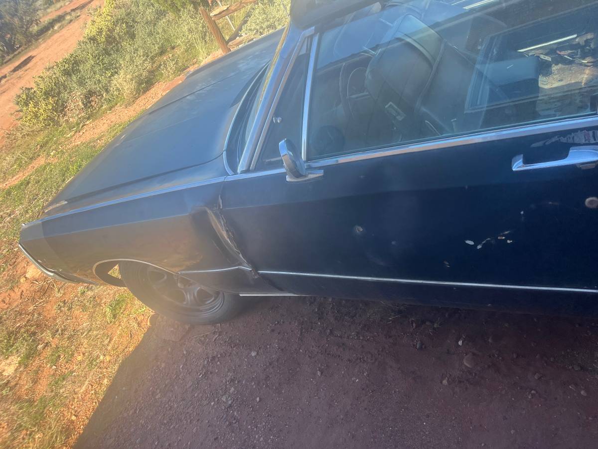 Chrysler-300-1969-black-22
