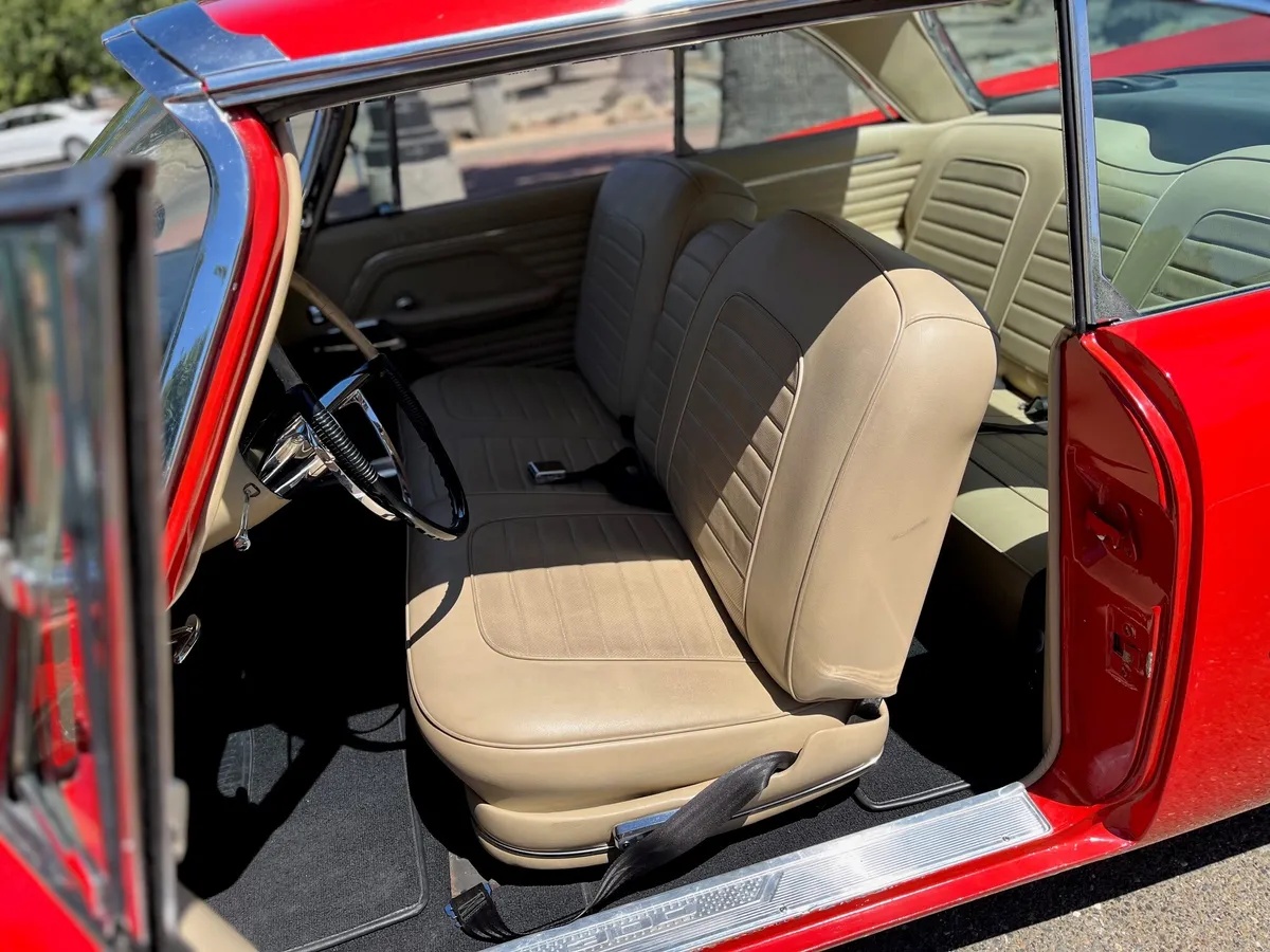 Chrysler-300c-1957-Red-Tan-11