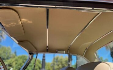 Chrysler-300c-1957-Red-Tan-14