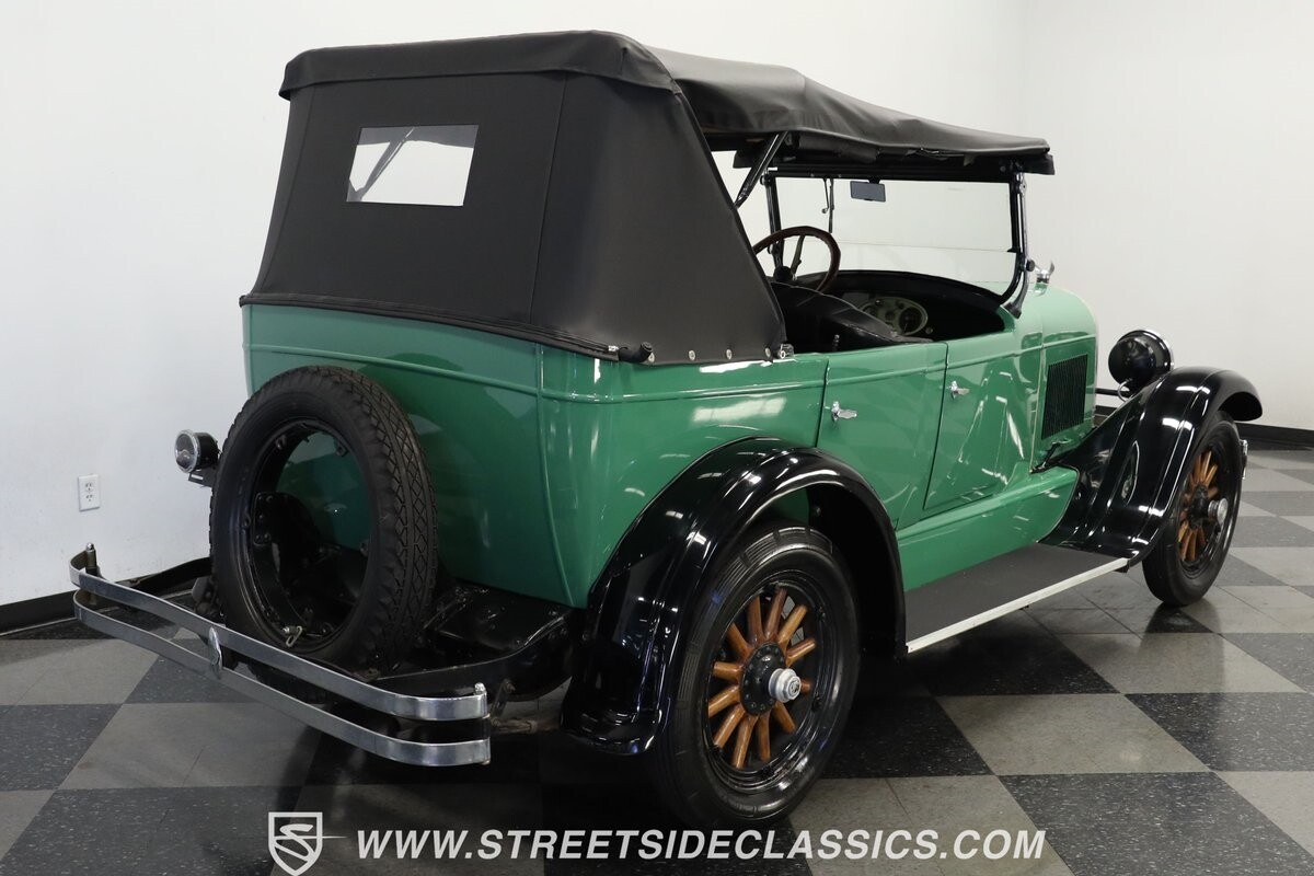 Chrysler-58-1926-Convertible-10