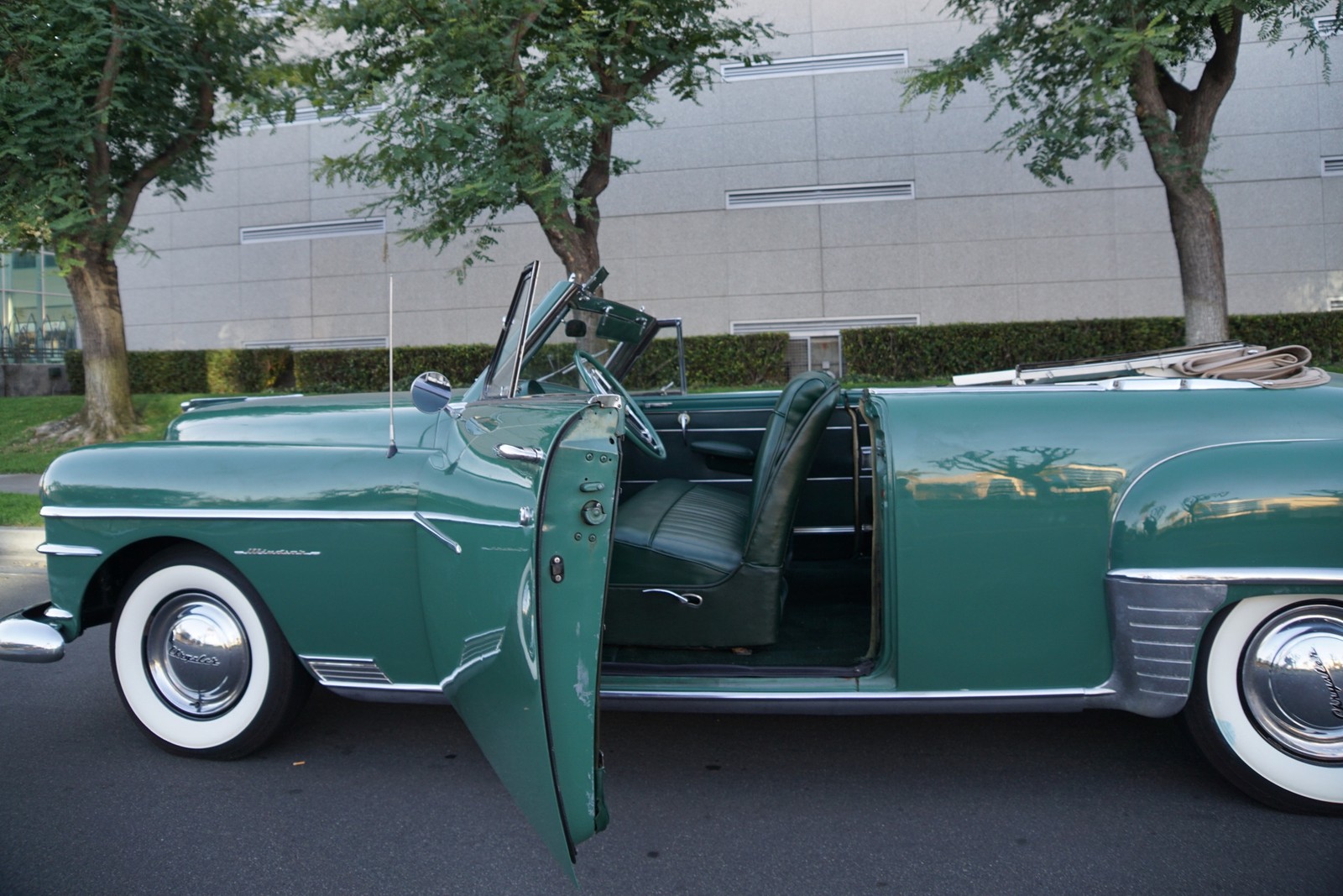 Chrysler-C-48-Windsor-Convertible-1950-Convertible-21