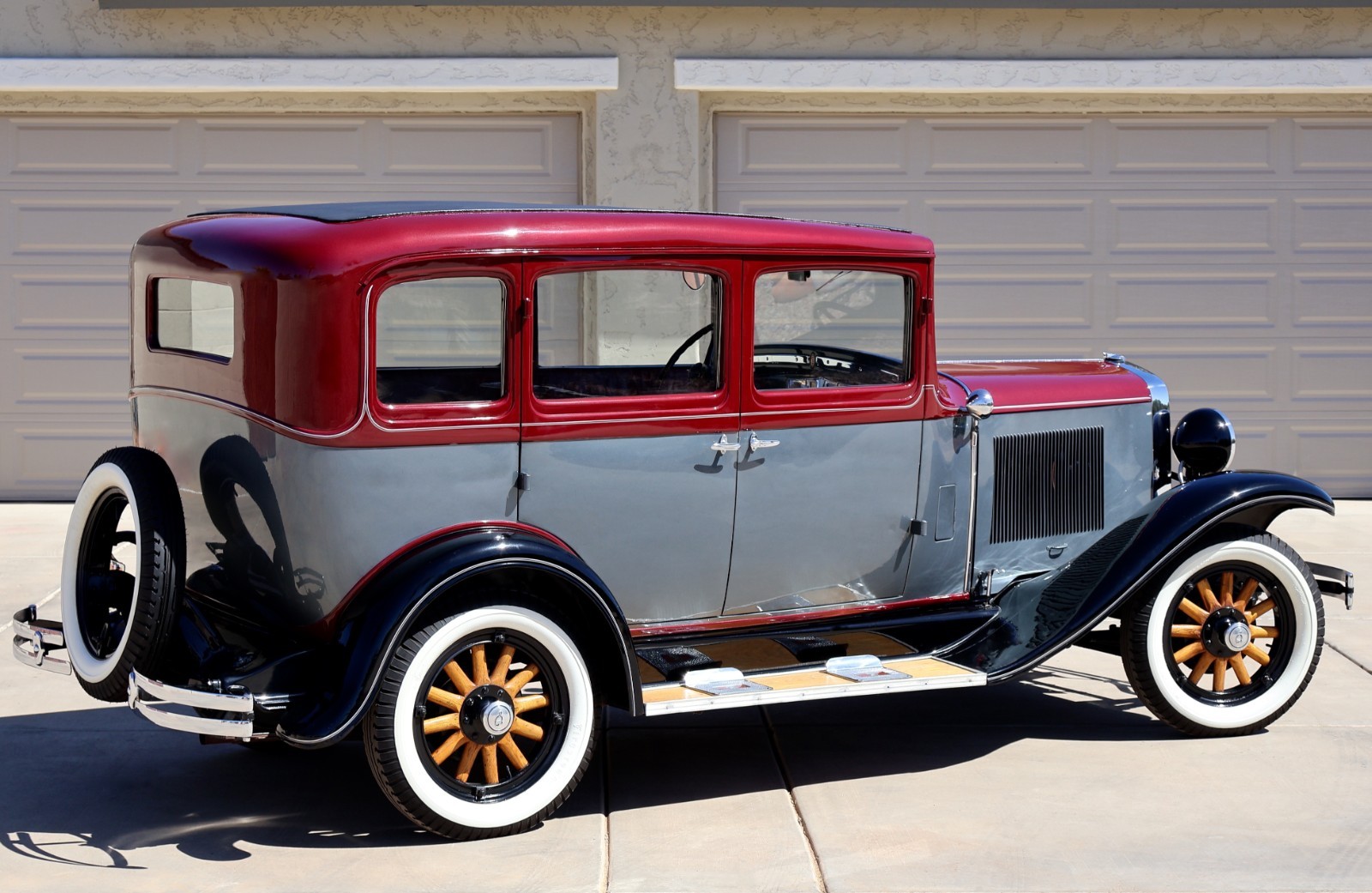 Chrysler-DeSoto-1930-Sedan-29