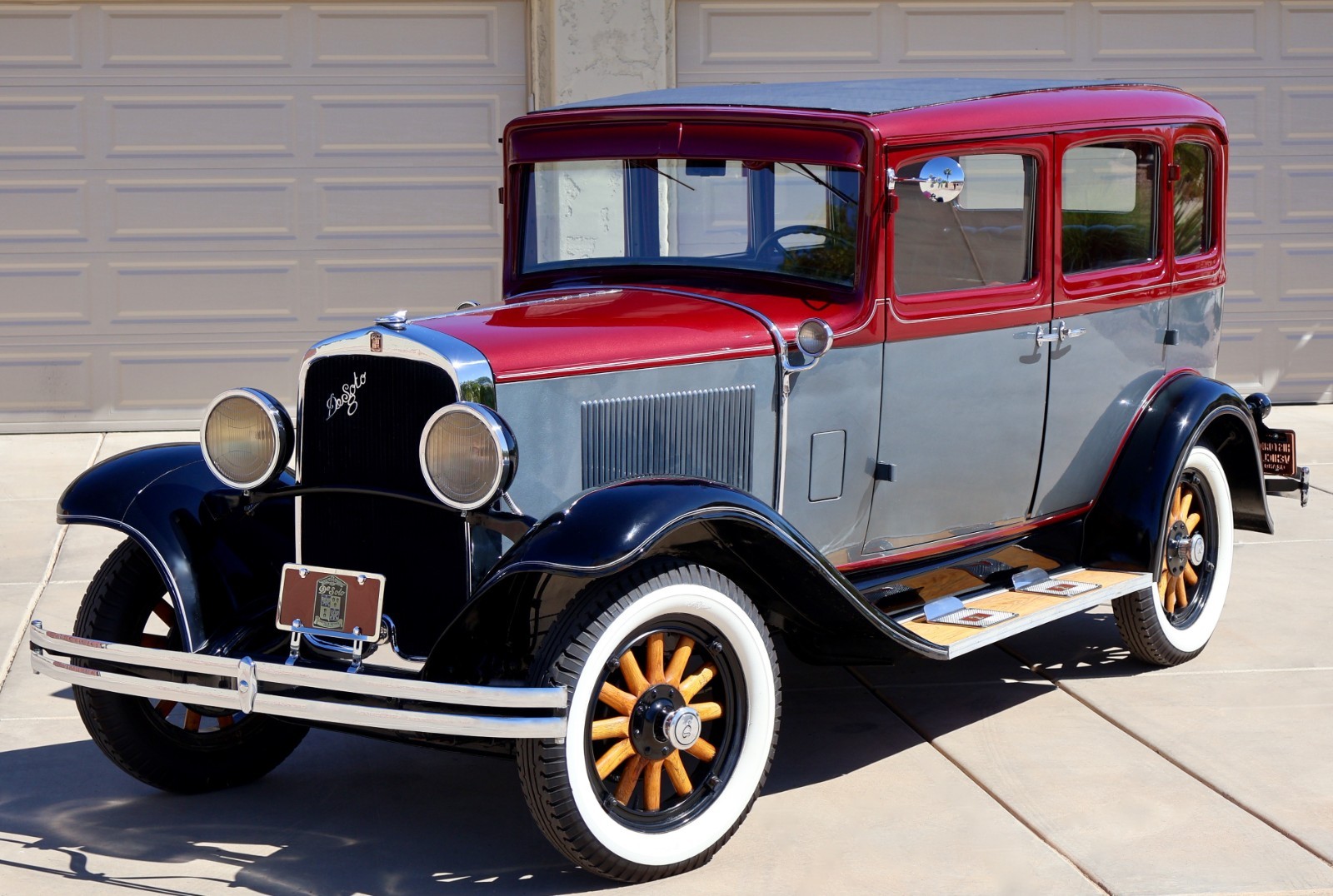 Chrysler-DeSoto-1930-Sedan-31