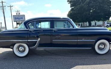 Chrysler-Imperial-1954-Sedan-1