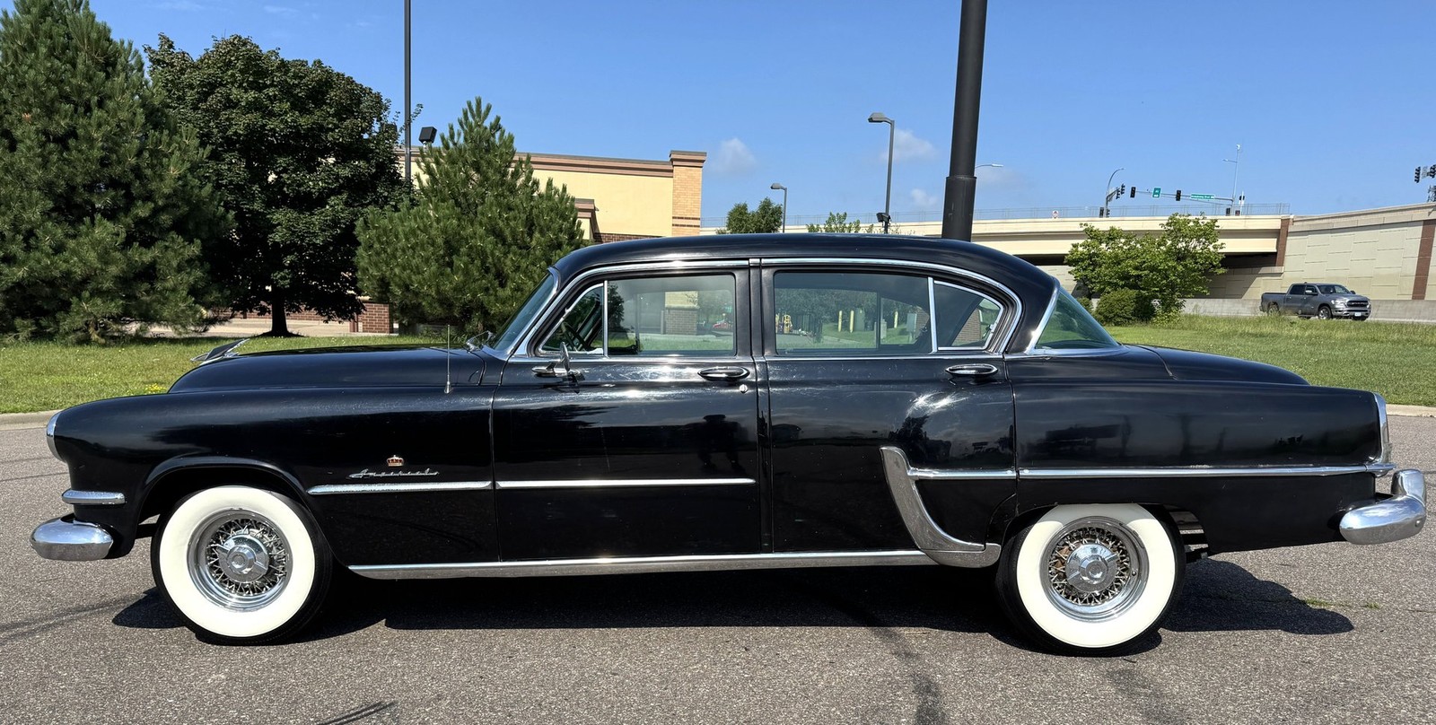 Chrysler-Imperial-1954-Sedan-6
