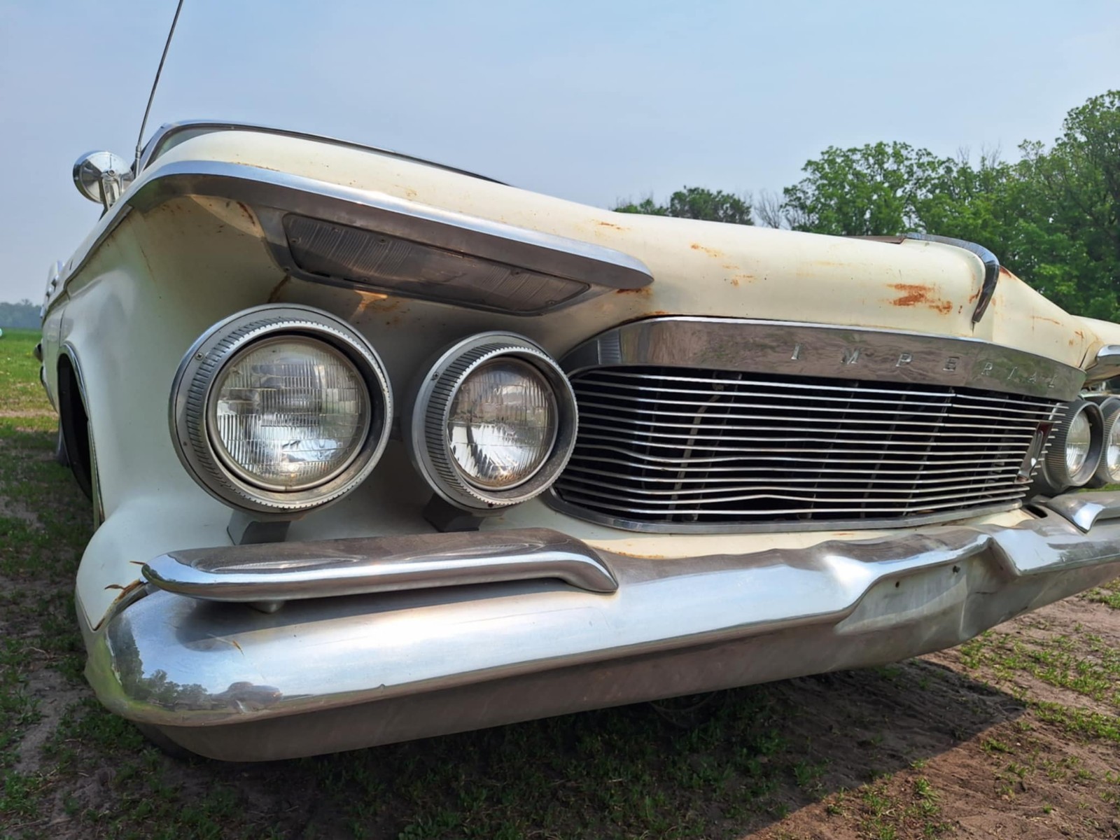 Chrysler-Imperial-1961-6