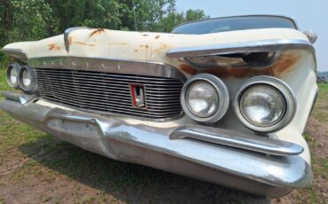 Chrysler-Imperial-1961-7