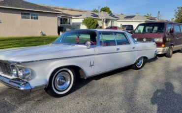 Chrysler-Imperial-1962-Sedan