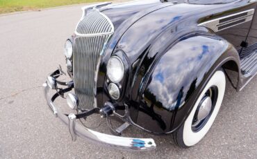 Chrysler-Imperial-Airflow-Sedan-1936-Sedan-18