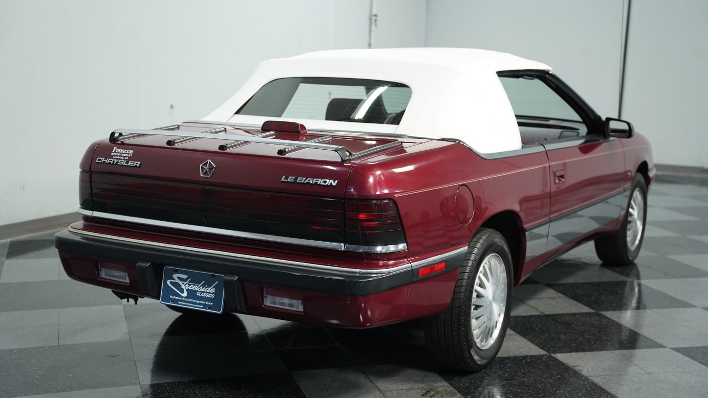 Chrysler-LeBaron-1991-Convertible-10