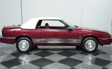 Chrysler-LeBaron-1991-Convertible-12