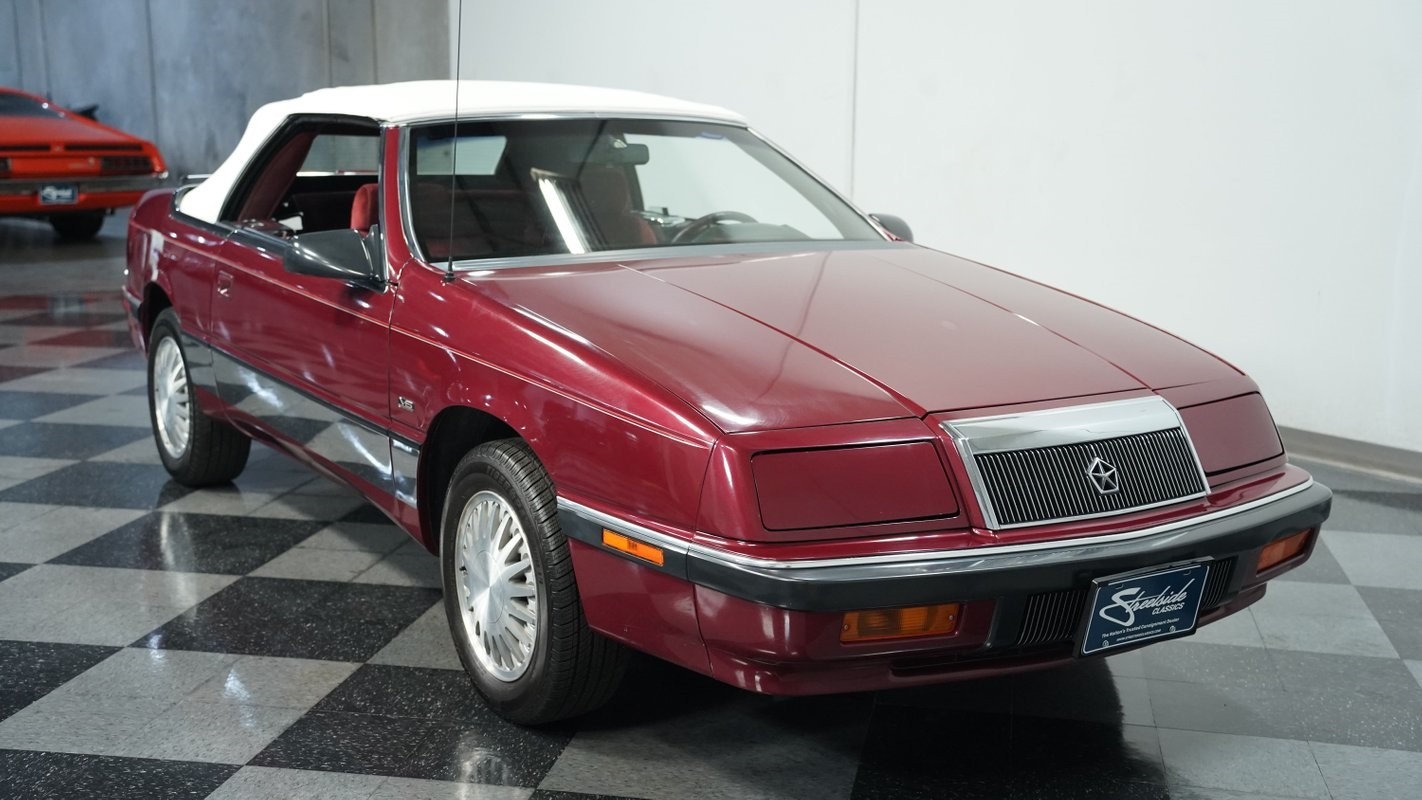 Chrysler-LeBaron-1991-Convertible-14