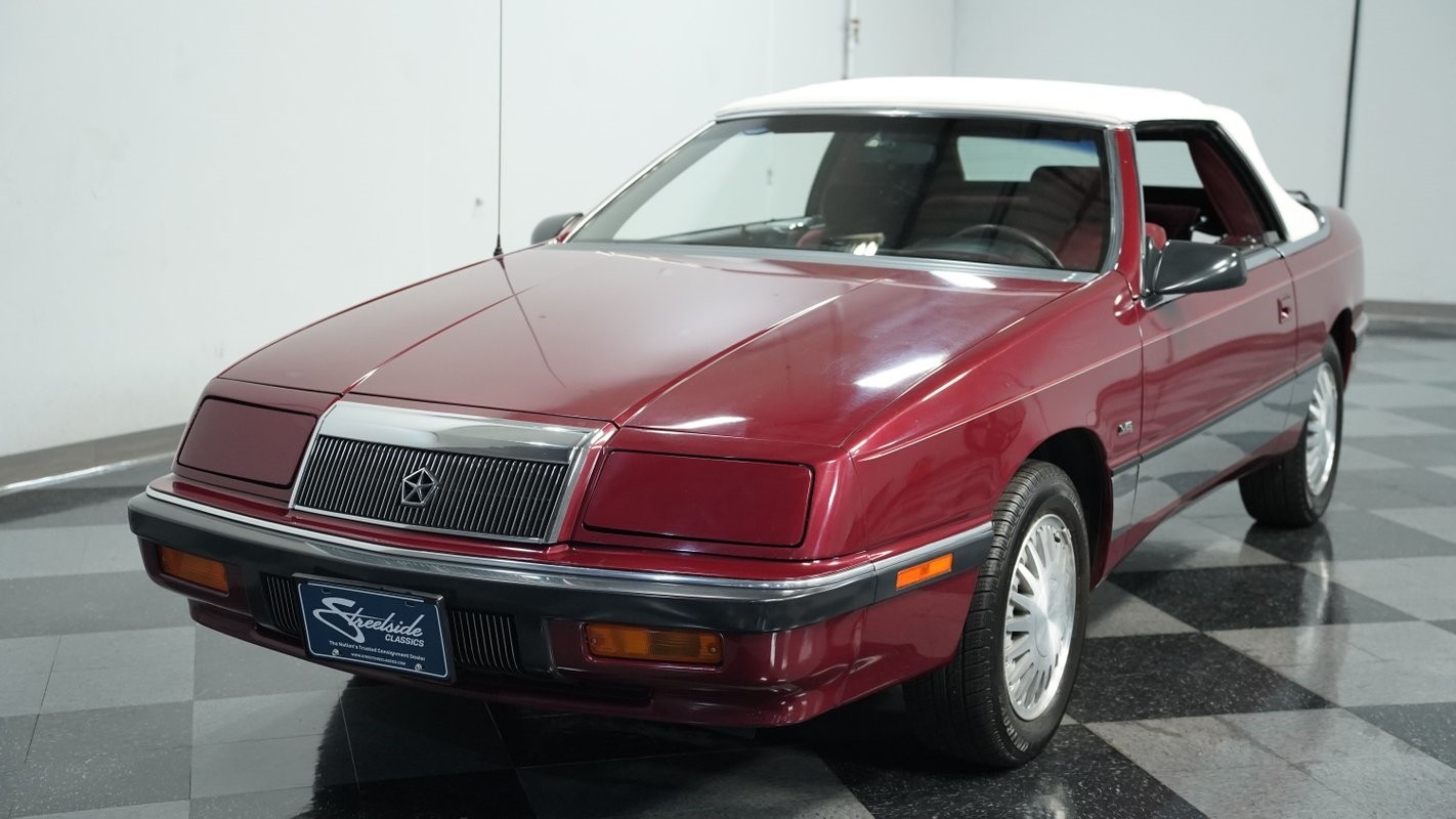 Chrysler-LeBaron-1991-Convertible-16