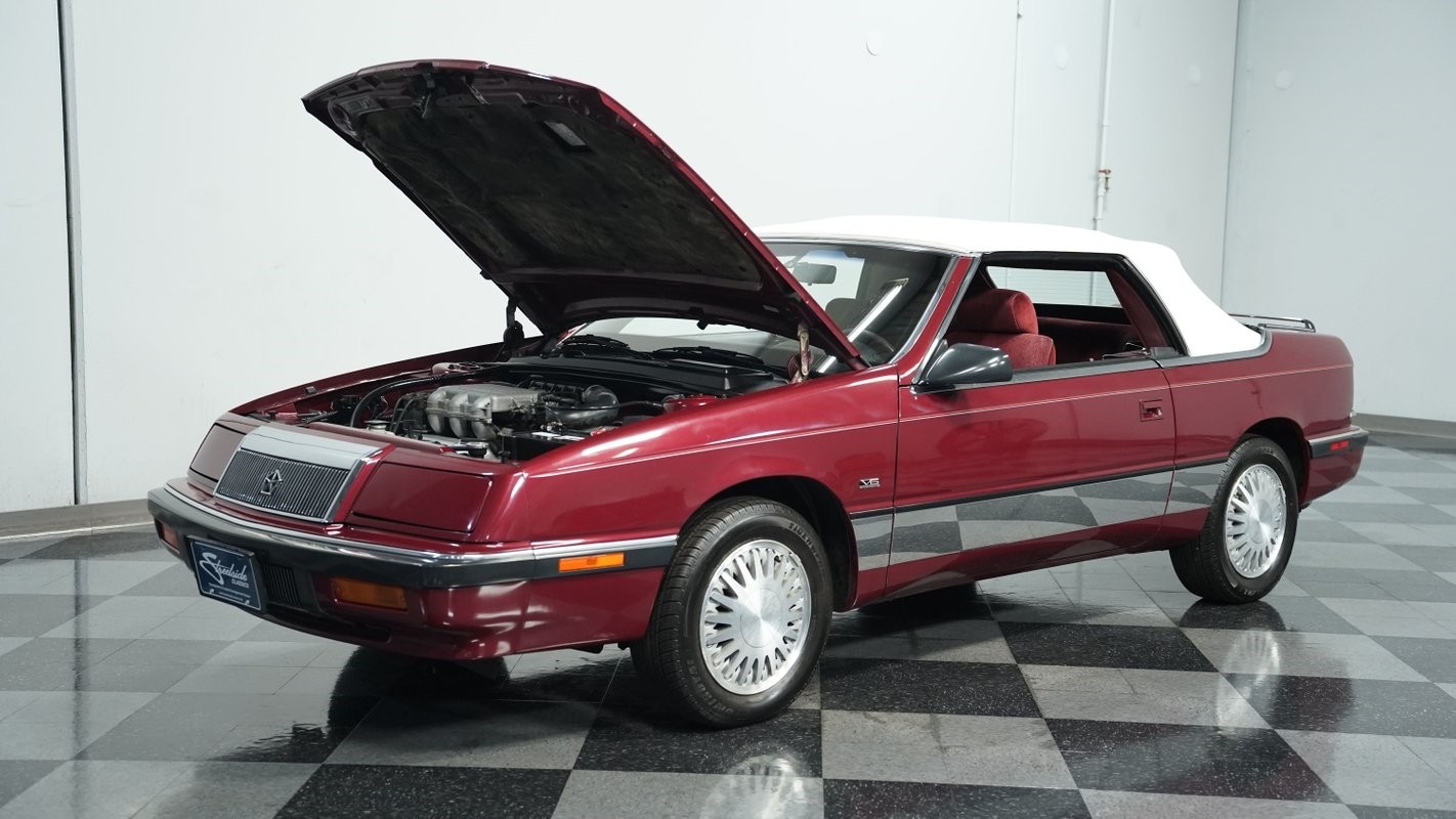 Chrysler-LeBaron-1991-Convertible-28