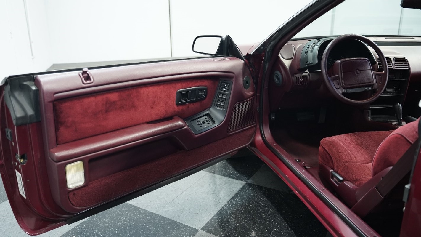 Chrysler-LeBaron-1991-Convertible-31