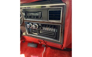 Chrysler-Lebaron-1979-Red-White-13
