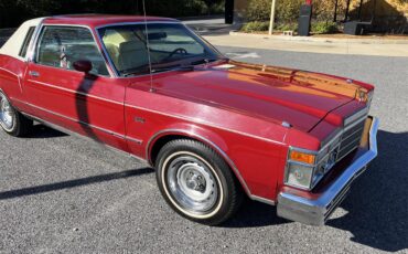 Chrysler-Lebaron-1979-Red-White-14