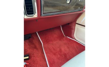 Chrysler-Lebaron-1979-Red-White-15