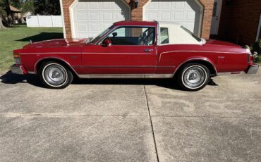 Chrysler-Lebaron-1979-Red-White
