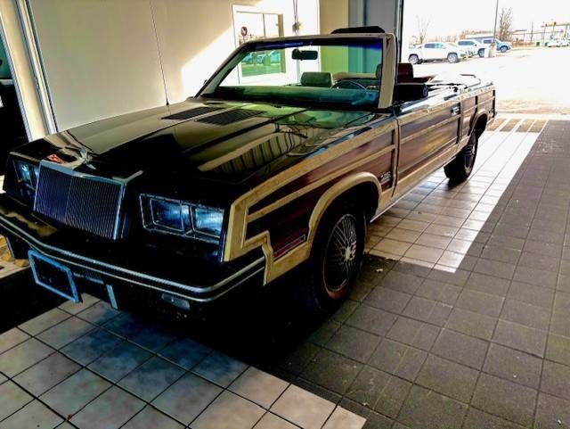 Chrysler-Lebaron-1983-Black-2