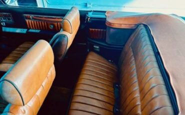 Chrysler-Lebaron-1983-Black-4