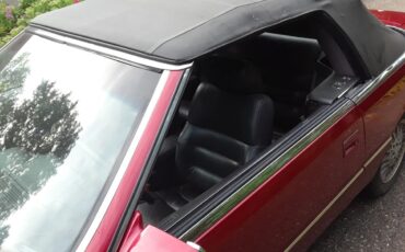 Chrysler-Lebaron-1995-Red-Black-9