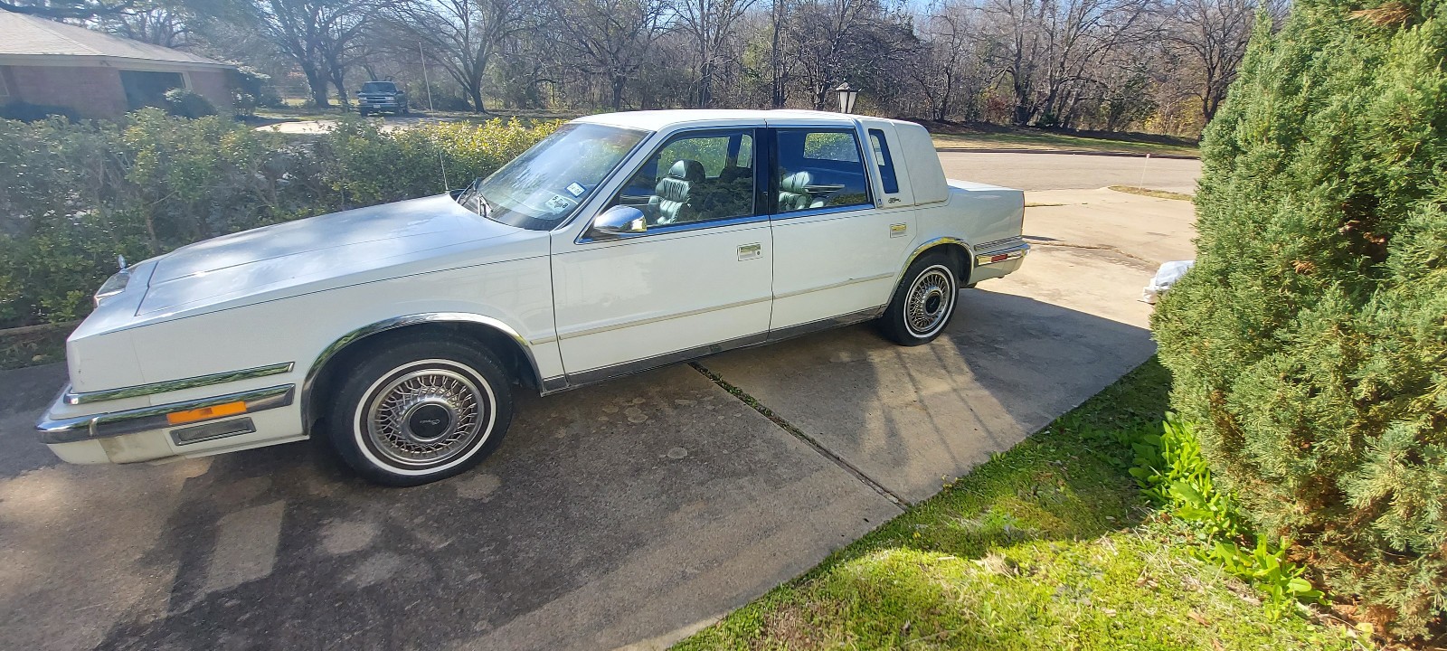 Chrysler New Yorker 1991 Sedan