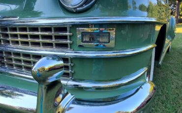 Chrysler-New-yorker-1948-Heather-Green-Green-11