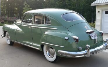 Chrysler-New-yorker-1948-Heather-Green-Green-12