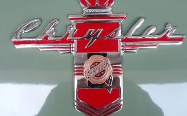 Chrysler-New-yorker-1948-Heather-Green-Green-2