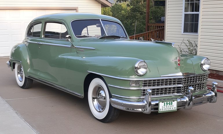 Chrysler-New-yorker-1948-Heather-Green-Green
