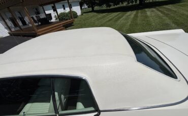 Chrysler-Newport-1973-White-White-16