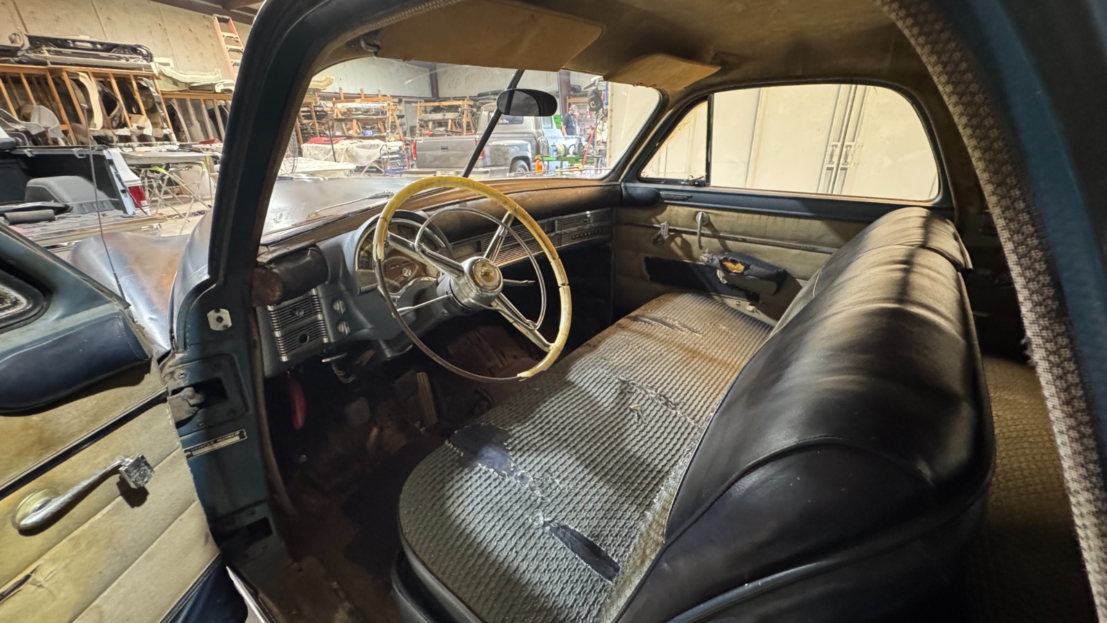 Chrysler-Other-1951-Sedan-22
