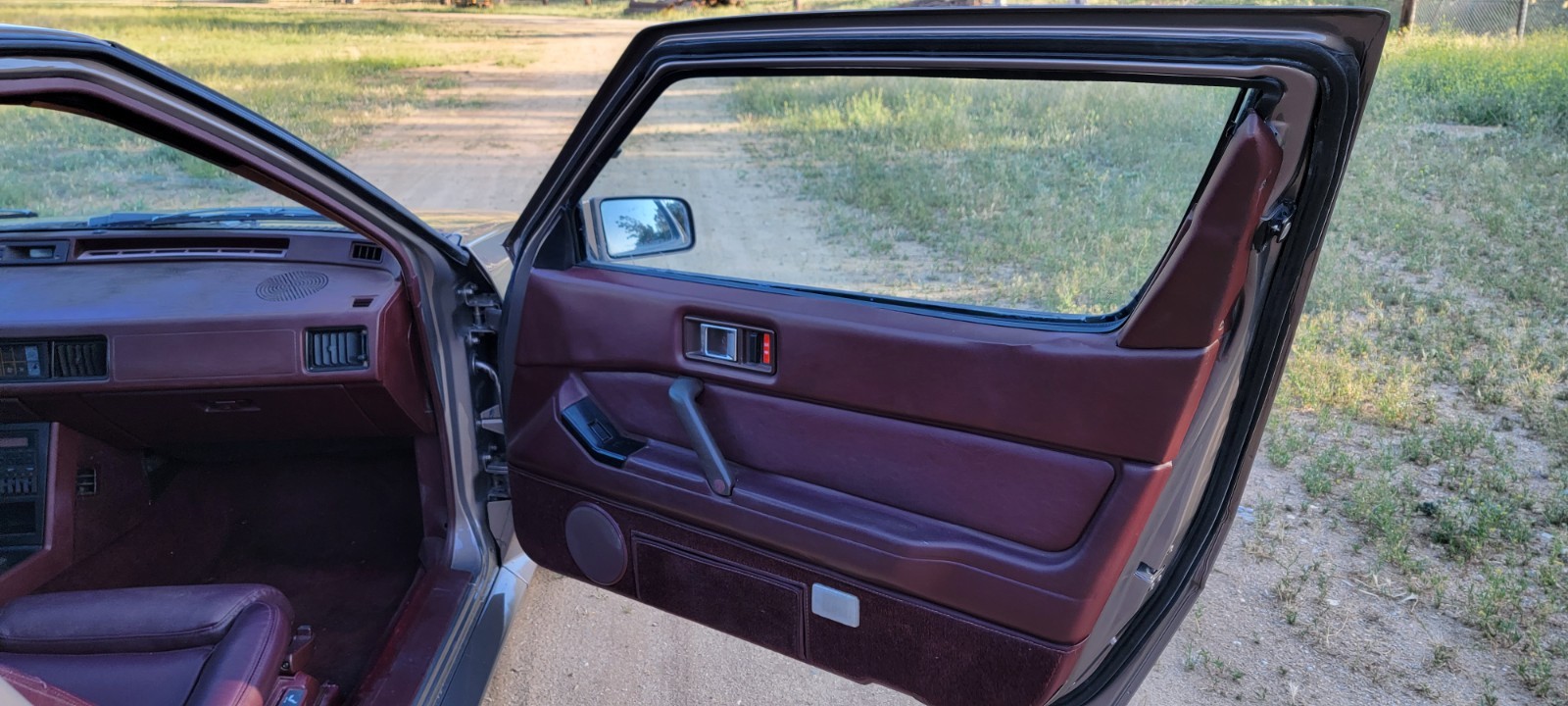 Chrysler-Other-1987-Coupe-10