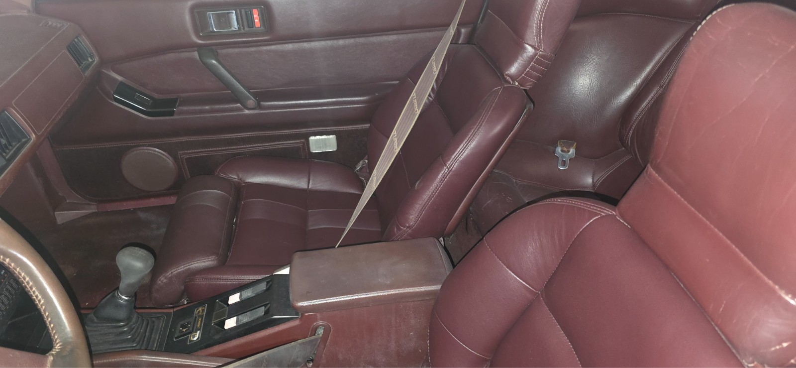 Chrysler-Other-1987-Coupe-13