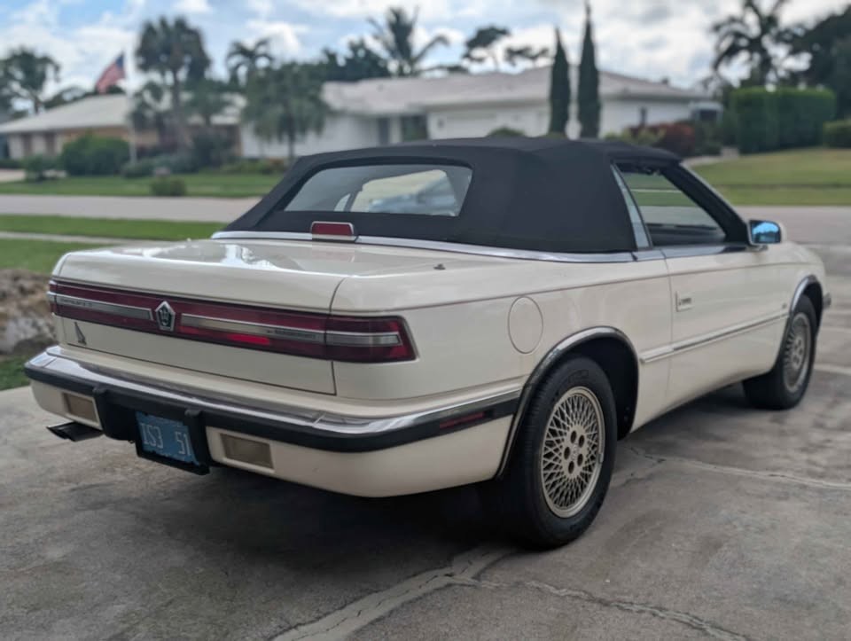 Chrysler-Other-1991-Convertible-4