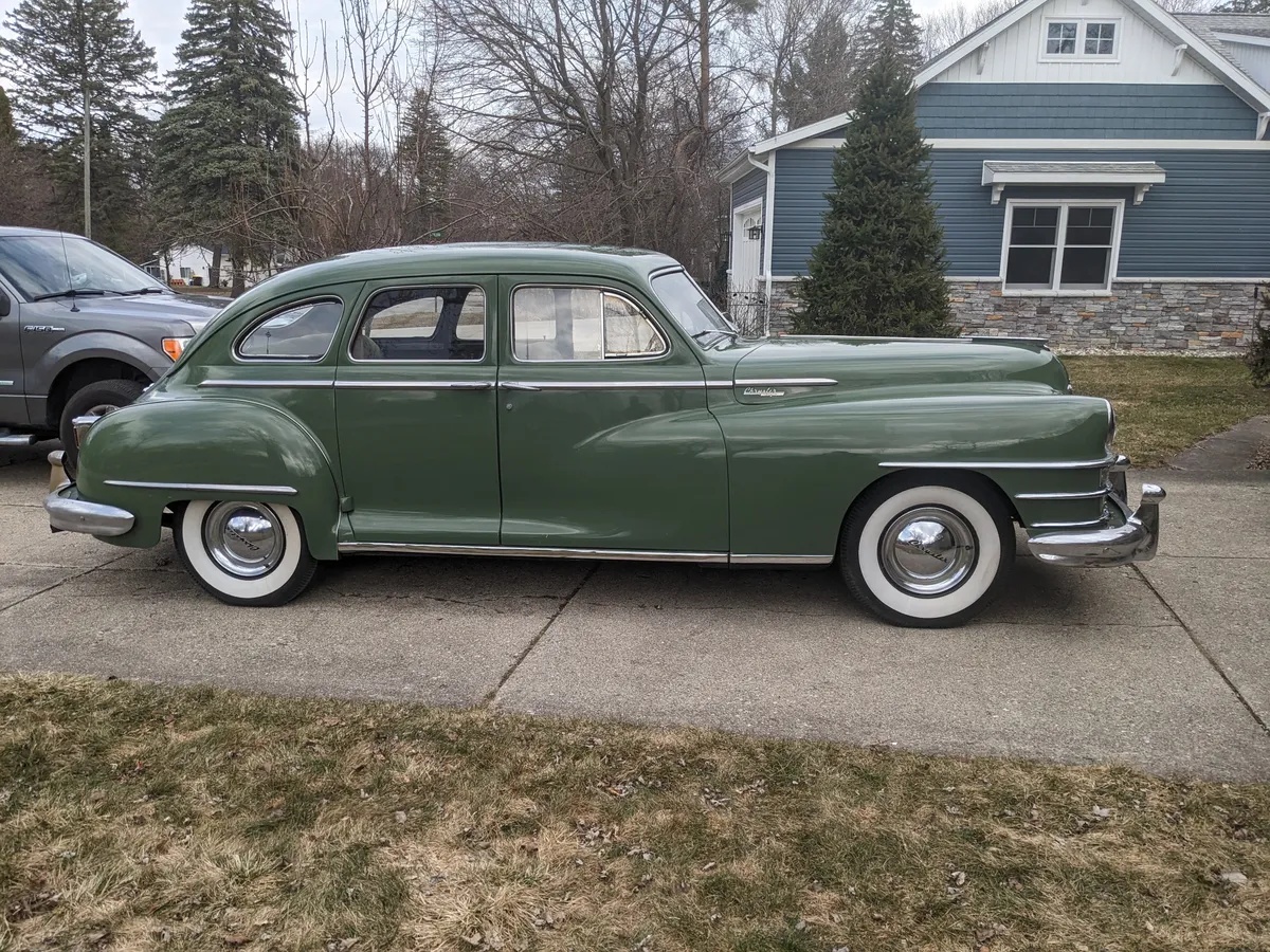 Chrysler-Royal-1948-2