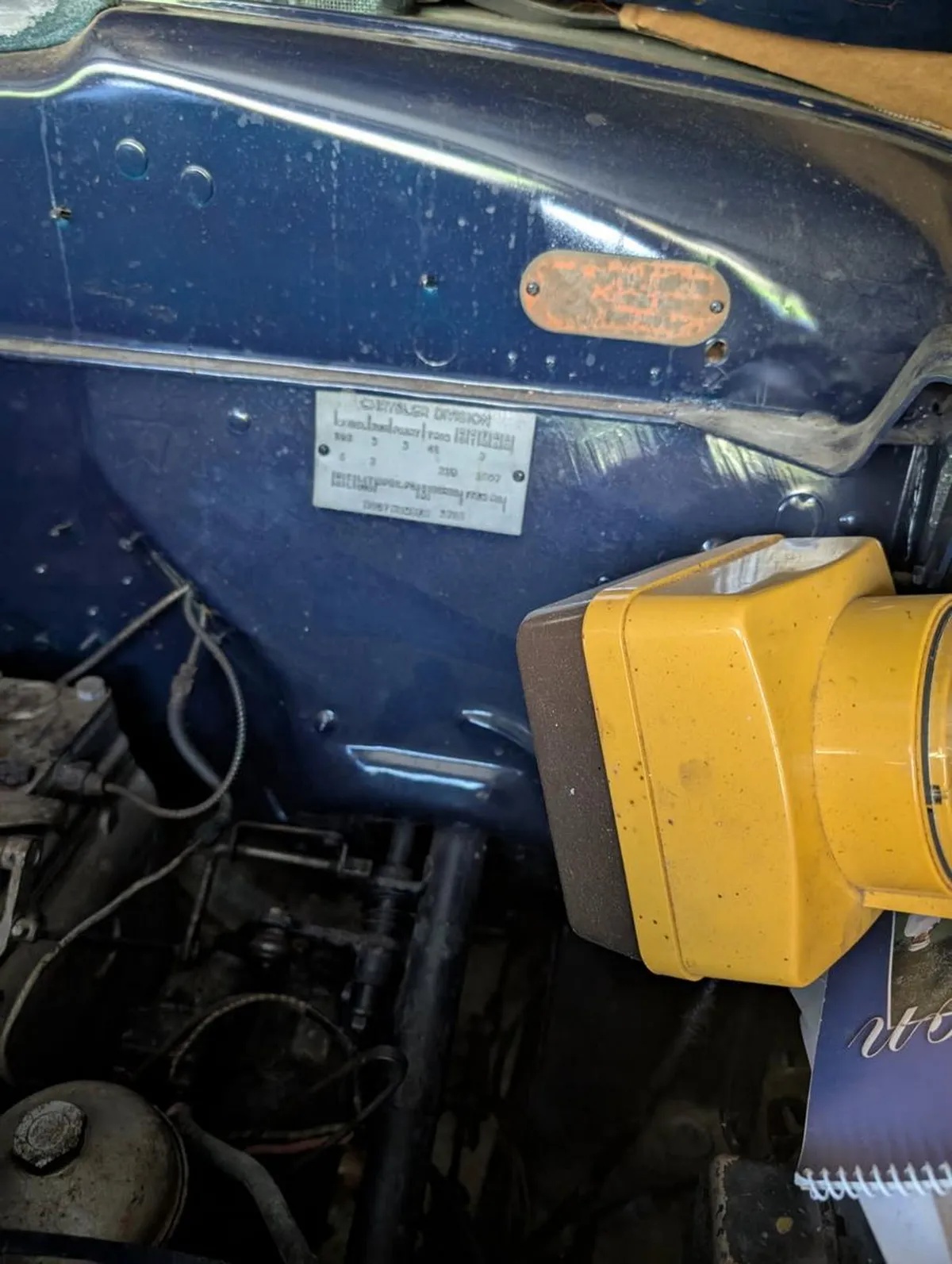 Chrysler-Town-country-1946-Blue-Blue-And-Tan-1