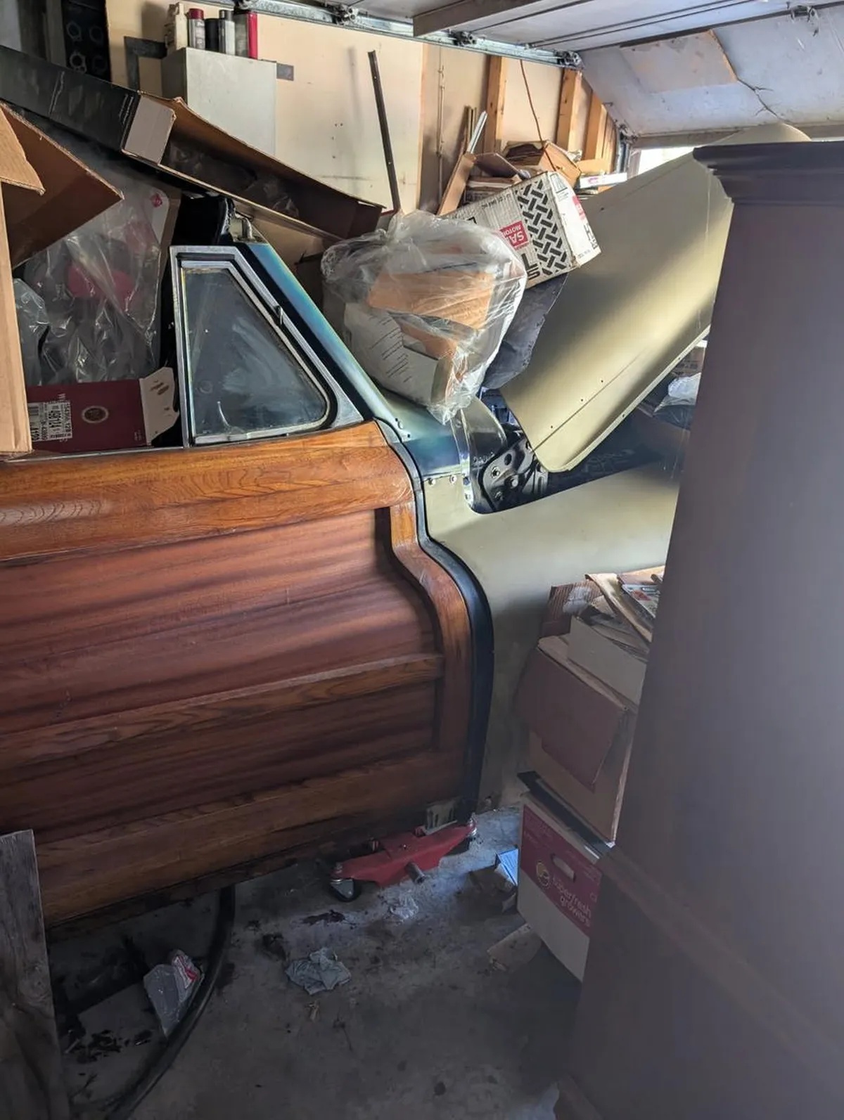 Chrysler-Town-country-1946-Blue-Blue-And-Tan-4