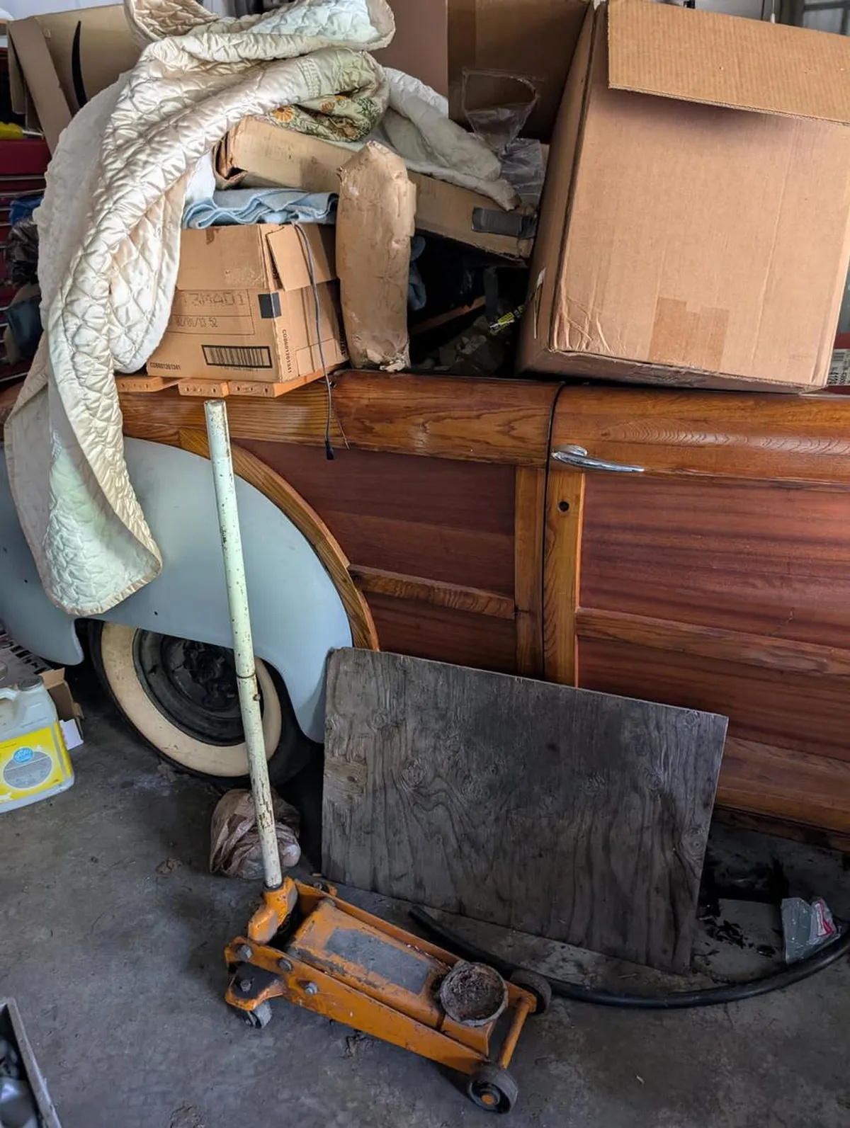 Chrysler-Town-country-1946-Blue-Blue-And-Tan-5